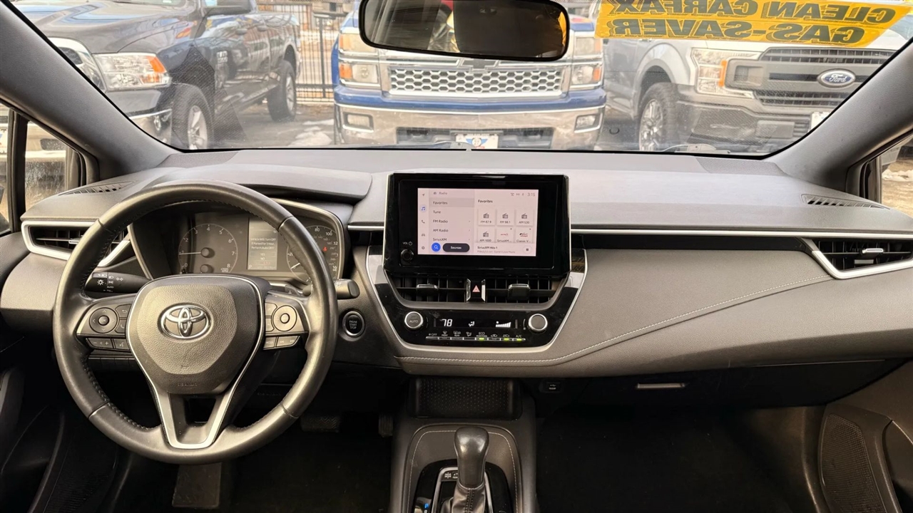 Toyota Corolla SE Hatchback 2023