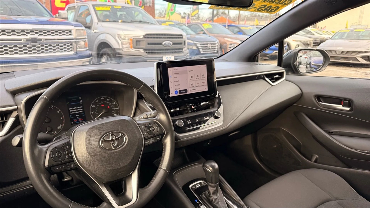 Toyota Corolla SE Hatchback 2023