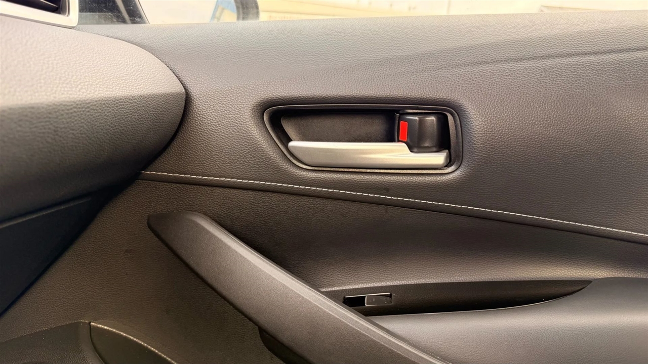 Toyota Corolla SE Hatchback 2023