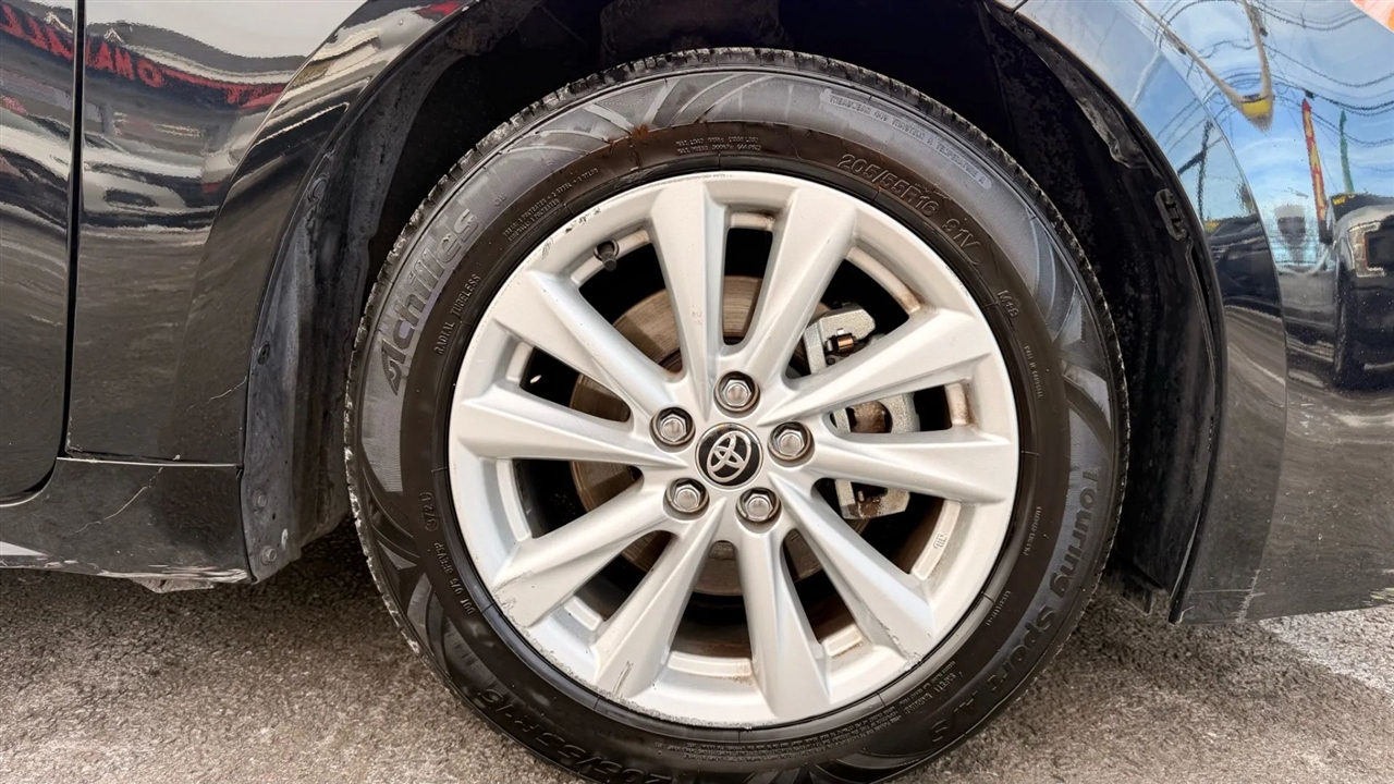 Toyota Corolla SE Hatchback 2023