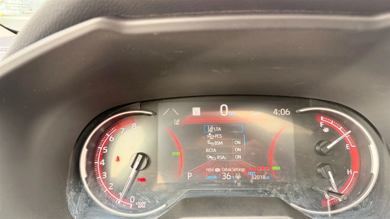 Toyota RAV4 XLE AWD 2025