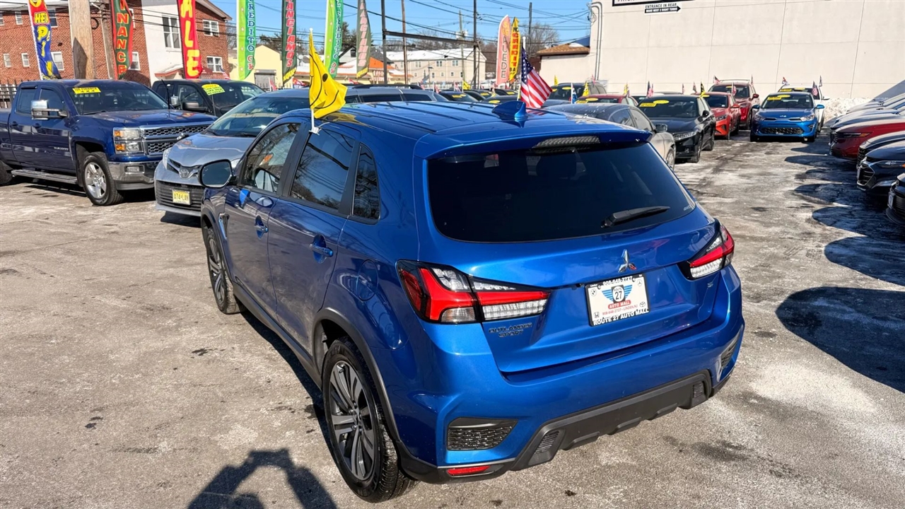 Mitsubishi Outlander Sport 2.0 ES 4WD 2023