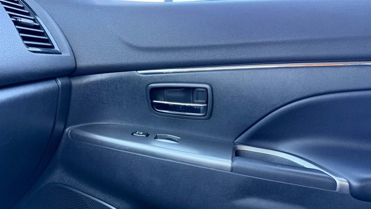 Mitsubishi Outlander Sport 2.0 ES 4WD 2023