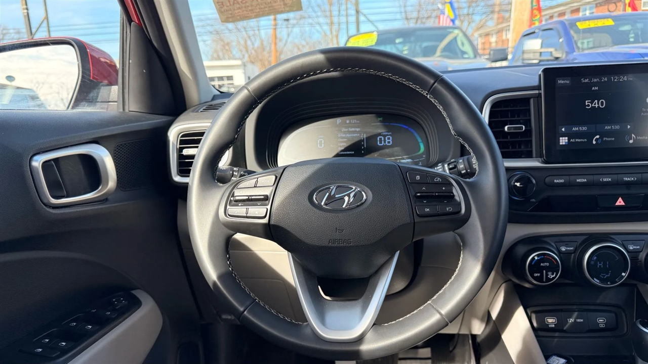 Hyundai Venue SEL 2025