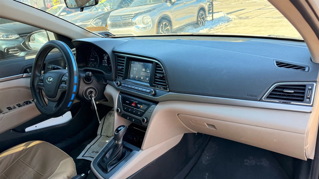 Hyundai Elantra Limited 2017