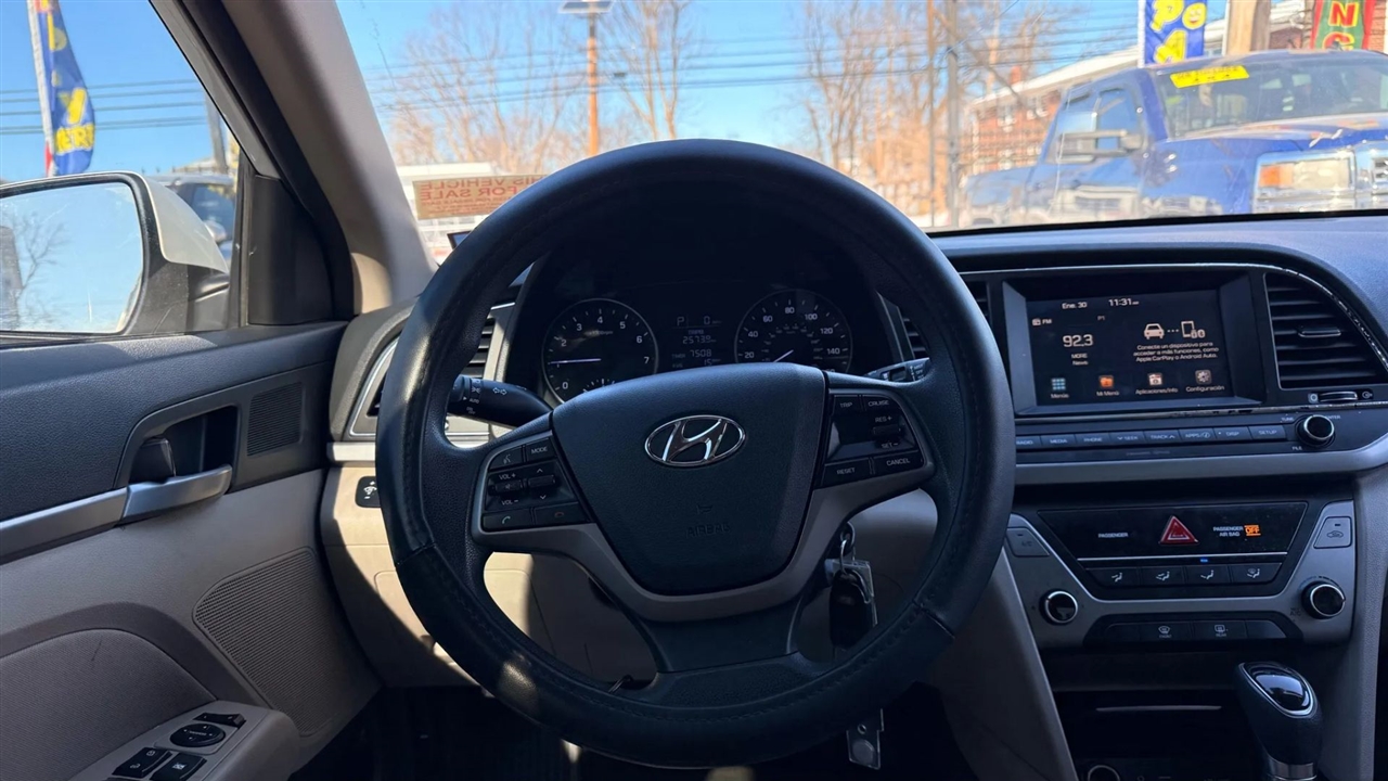 Hyundai Elantra Limited 2017