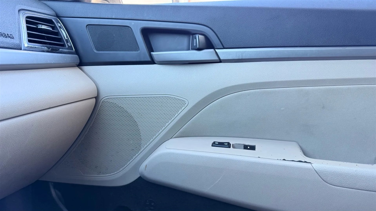 Hyundai Elantra Limited 2017