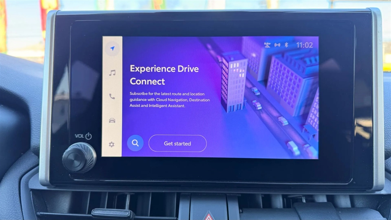 Toyota RAV4 XLE 2025