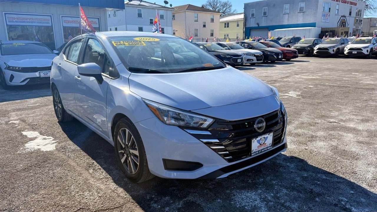 Nissan Versa SV 2025