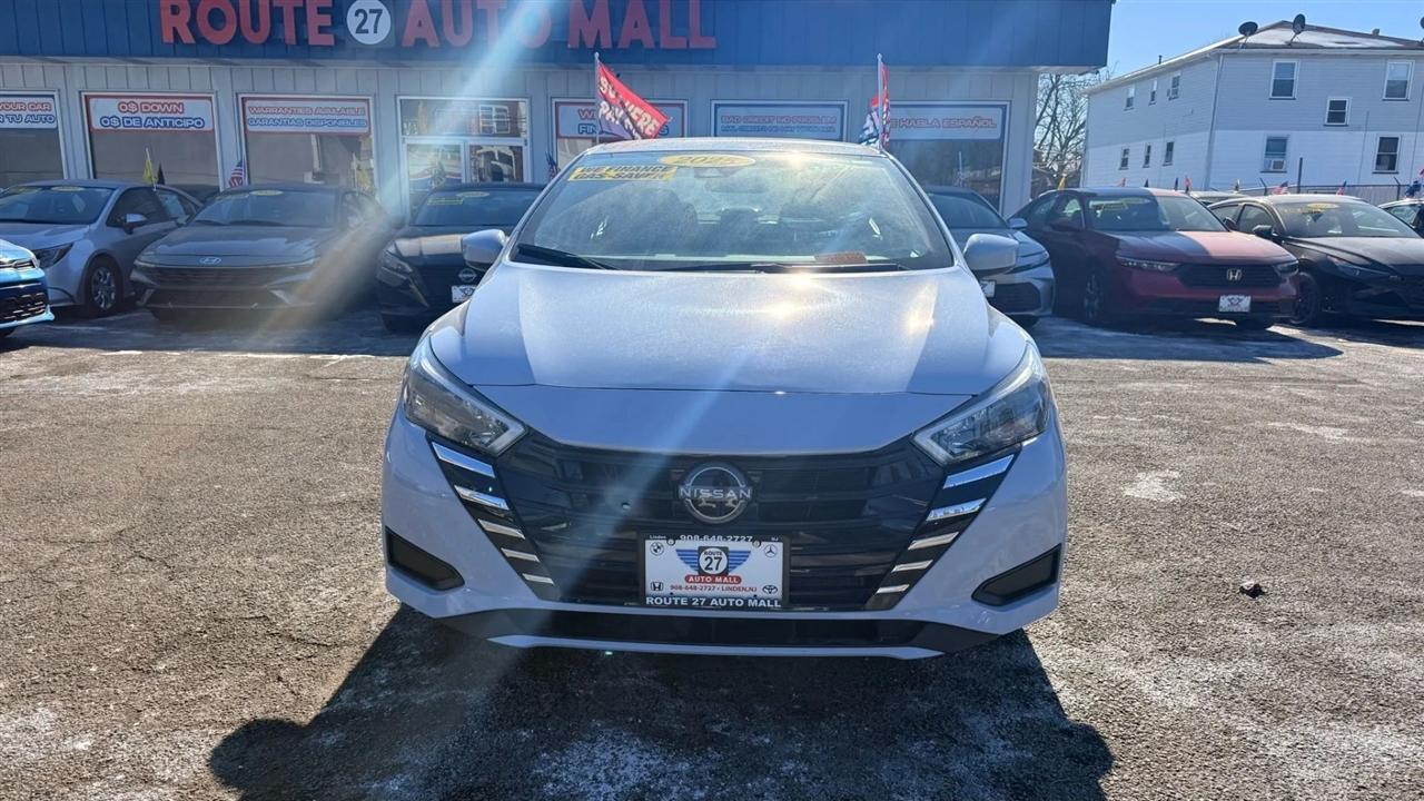 Nissan Versa SV 2025