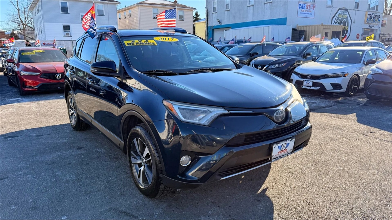 Toyota RAV4 XLE AWD 2017