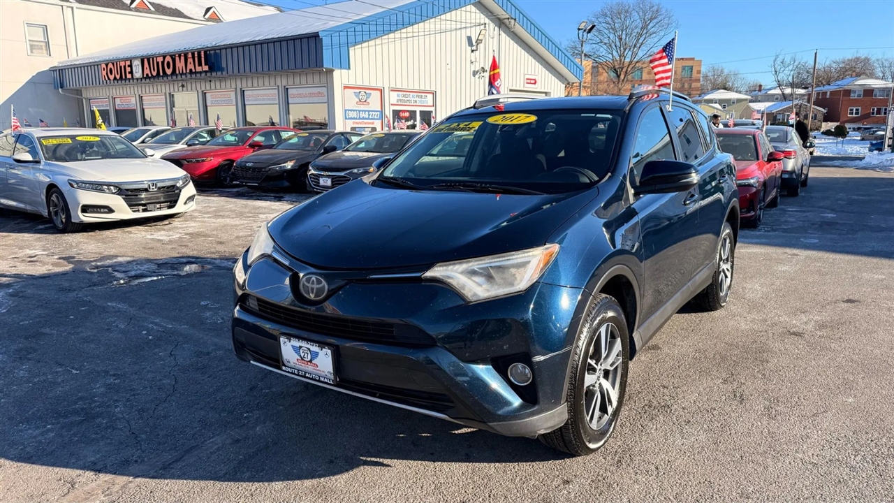 Toyota RAV4 XLE AWD 2017