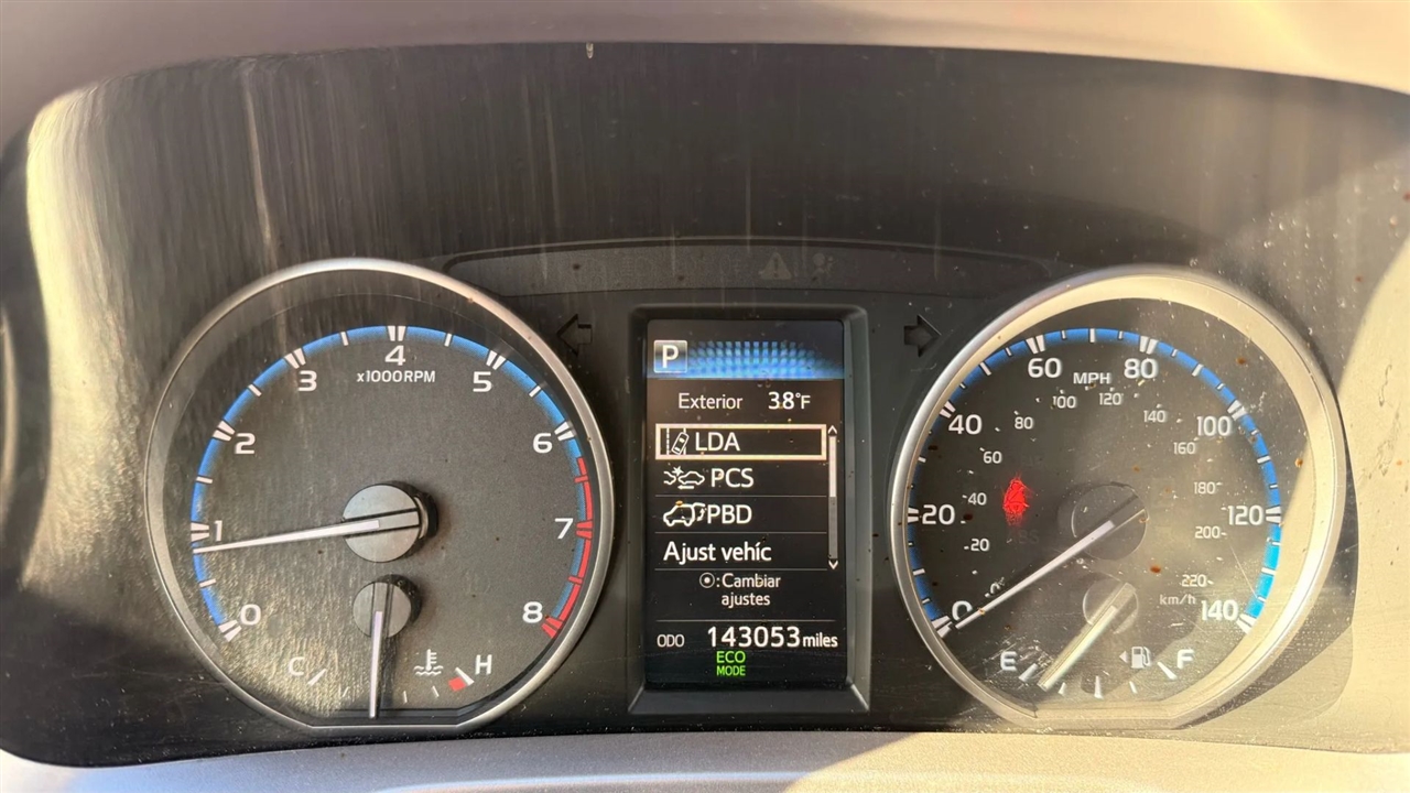 Toyota RAV4 XLE AWD 2017