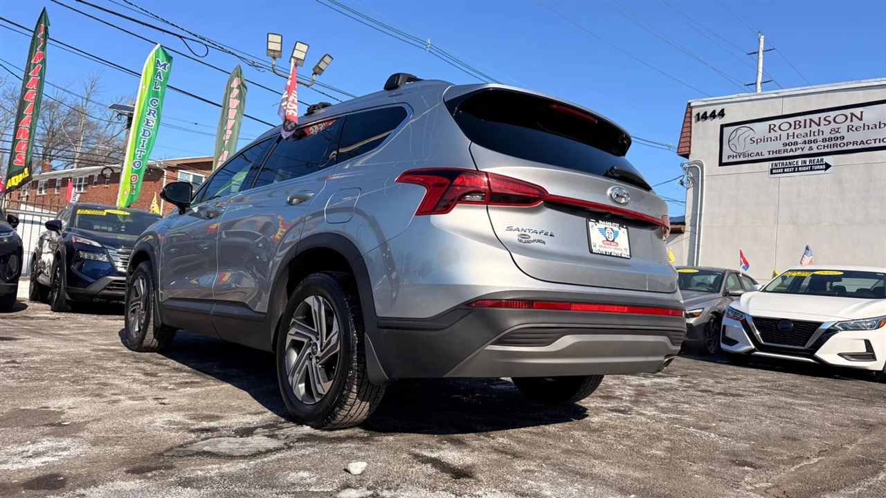 Hyundai Santa Fe SEL 2023