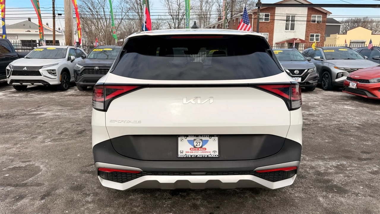 Kia Sportage LX FWD 2023