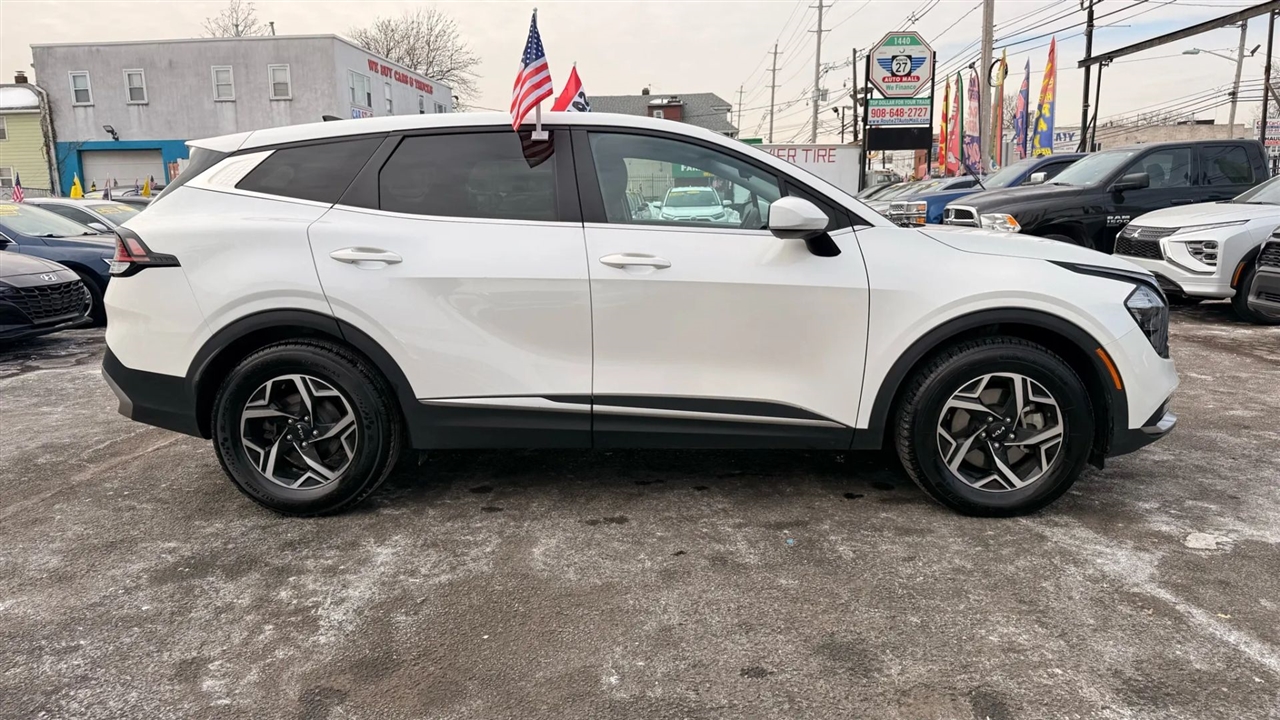 Kia Sportage LX FWD 2023