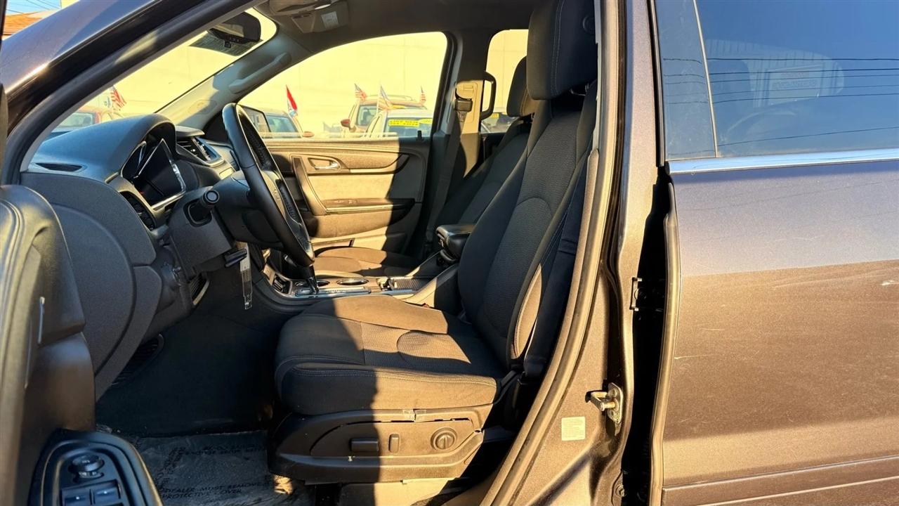 Chevrolet Traverse 1LT AWD 2015