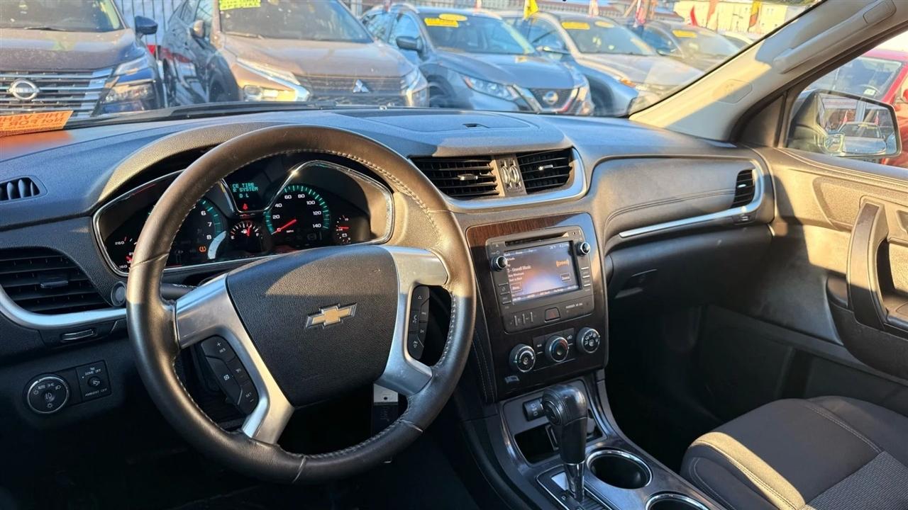 Chevrolet Traverse 1LT AWD 2015