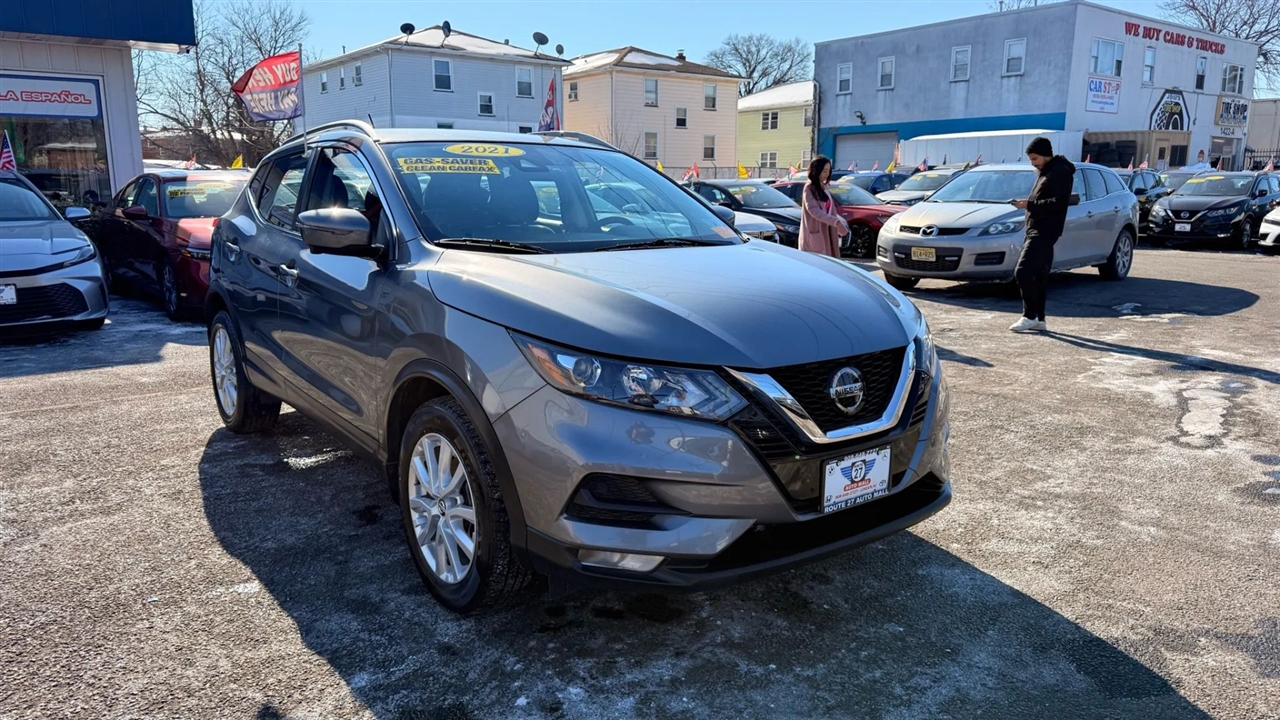 Nissan Rogue Sport SV AWD 2021