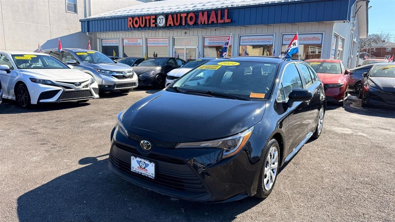 Toyota Corolla LE 2024