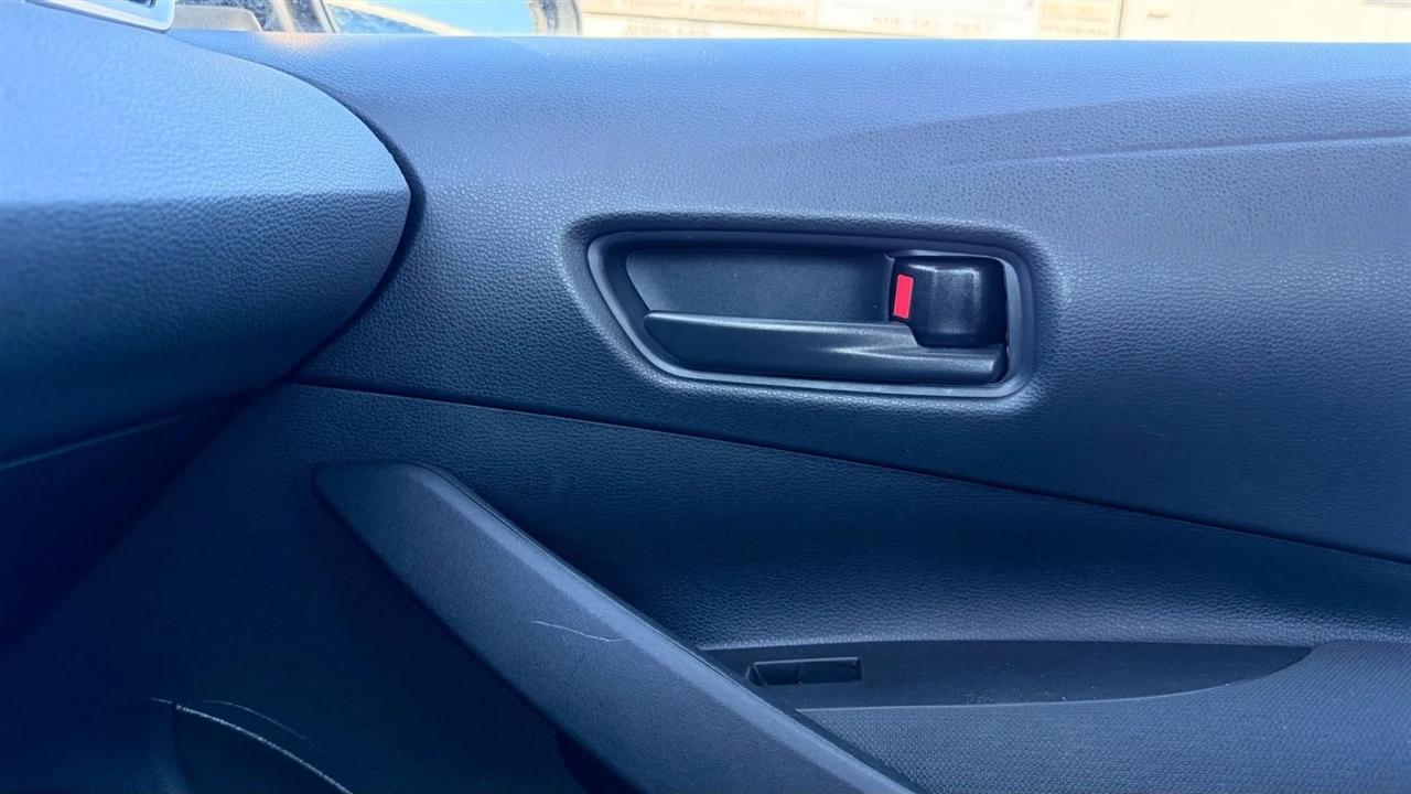 Toyota Corolla LE 2024