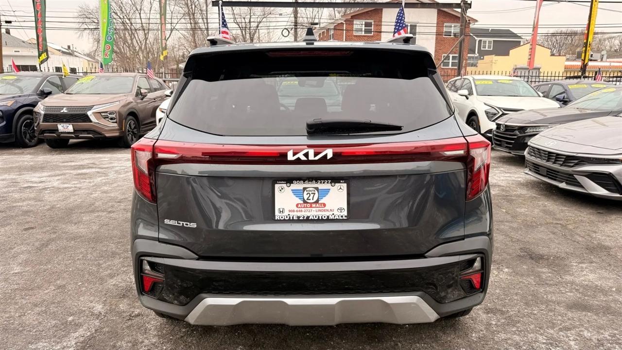 Kia Seltos S 2024