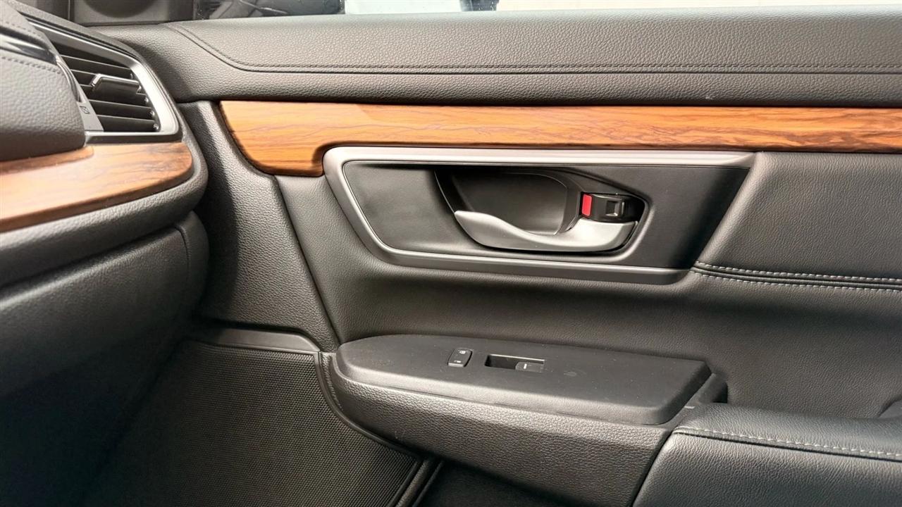 Honda CR-V Touring 2WD 2020