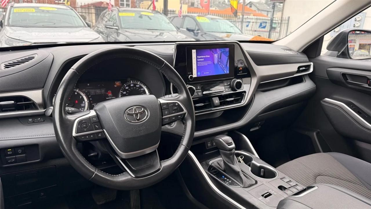 Toyota Highlander Others 2023