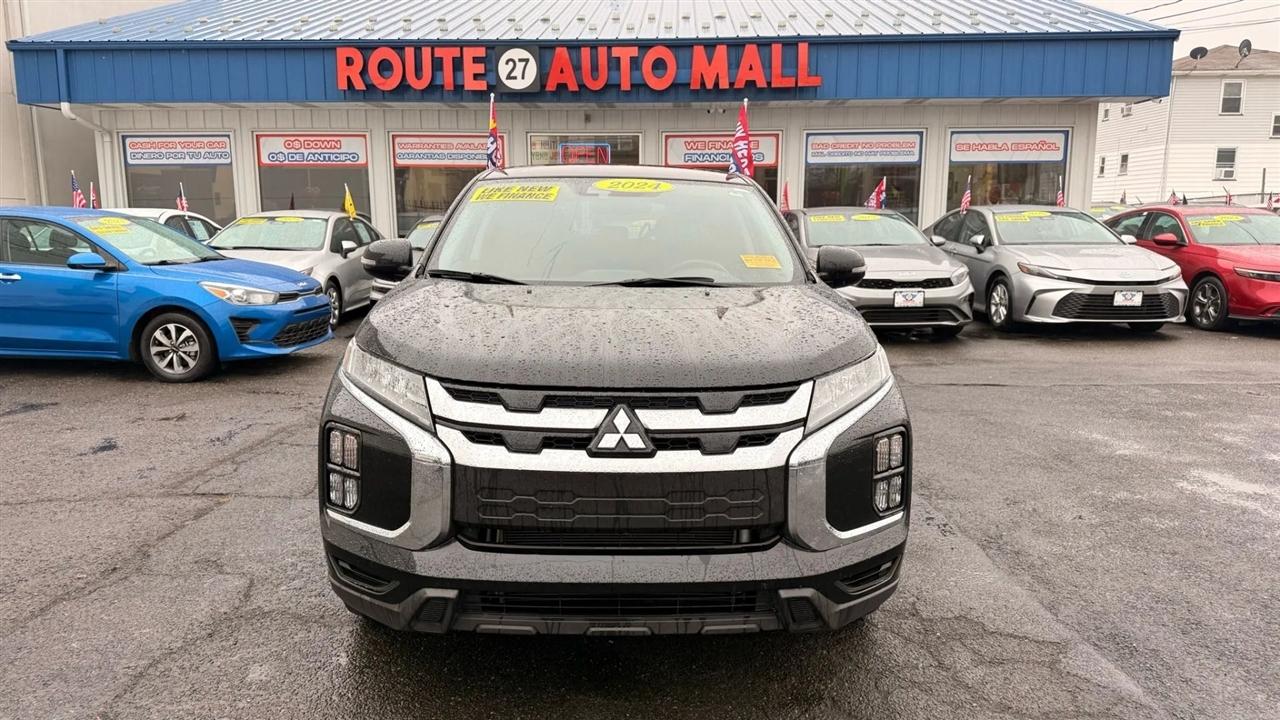 Mitsubishi Outlander Sport 2.0 ES 4WD 2024