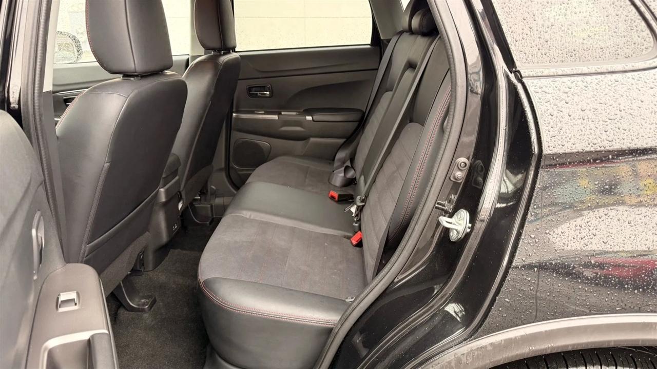 Mitsubishi Outlander Sport 2.0 ES 4WD 2024