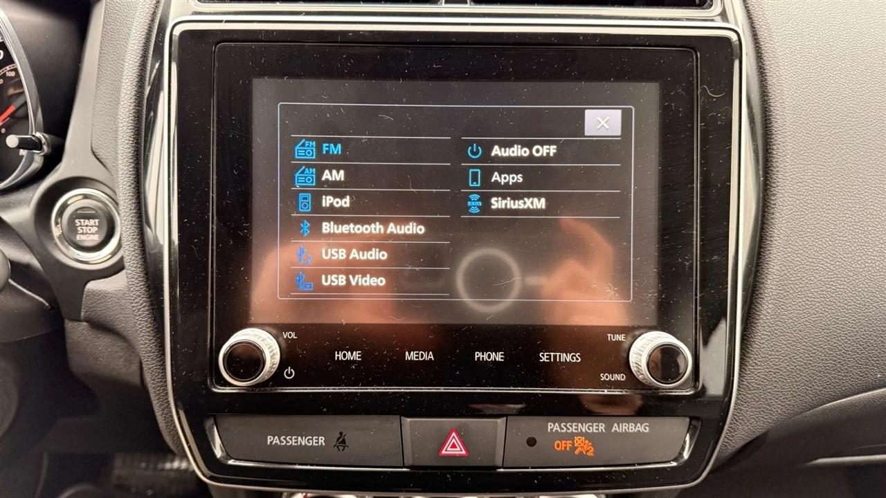 Mitsubishi Outlander Sport 2.0 ES 4WD 2024