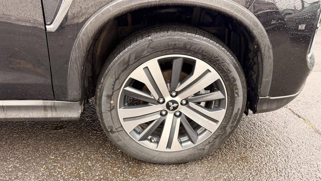 Mitsubishi Outlander Sport 2.0 ES 4WD 2024