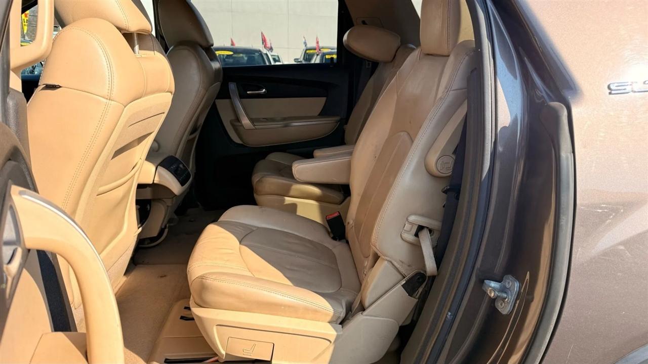 GMC Acadia SLT-1 AWD 2012