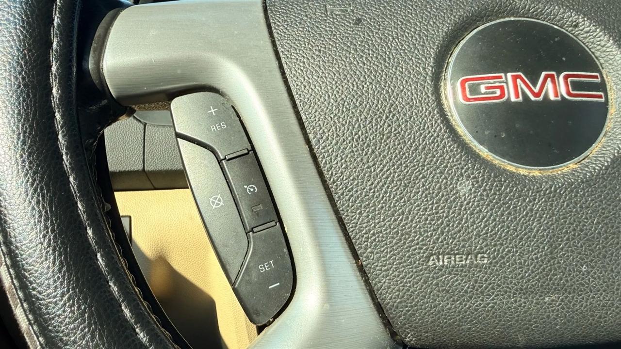 GMC Acadia SLT-1 AWD 2012