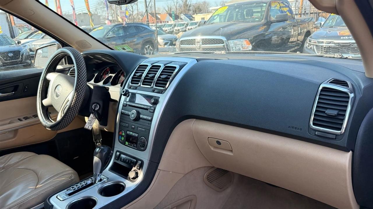 GMC Acadia SLT-1 AWD 2012