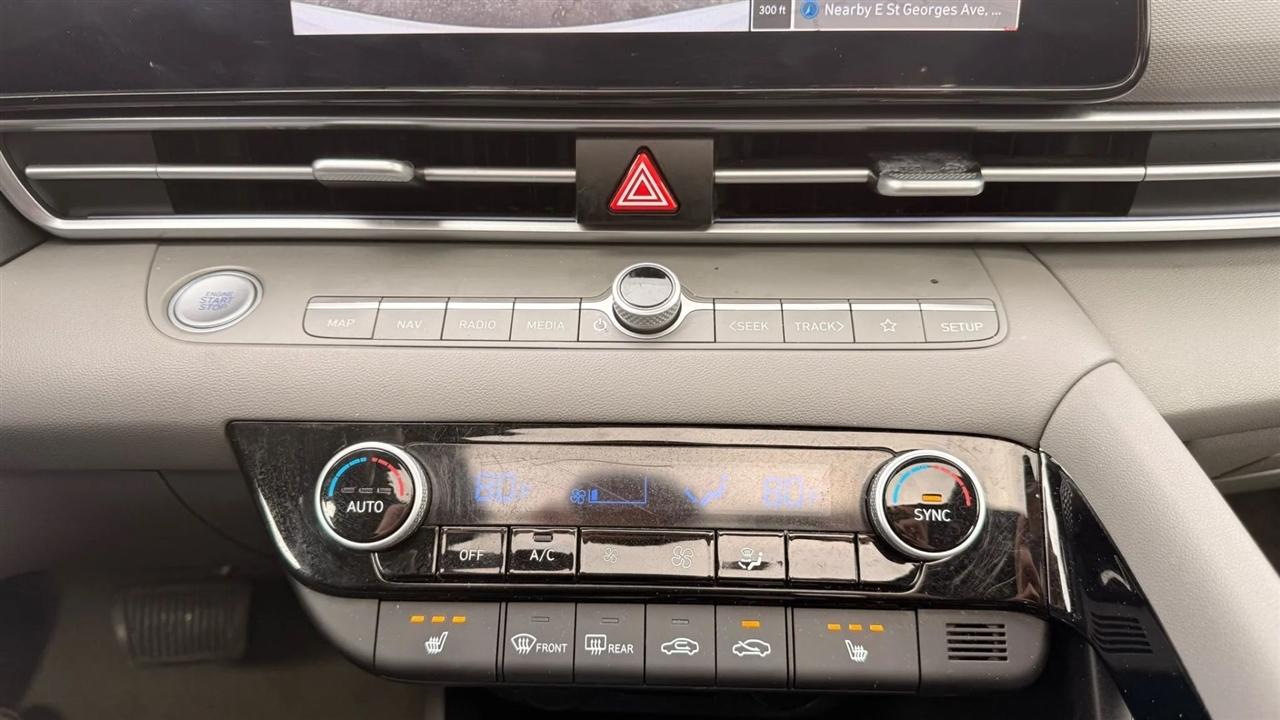 Hyundai Elantra SEL Convenience 2025