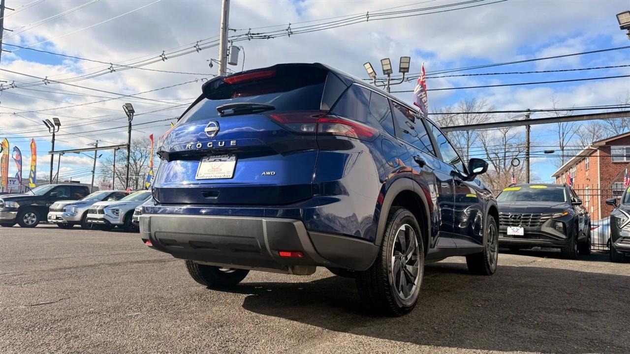 Nissan Rogue SV AWD 2025