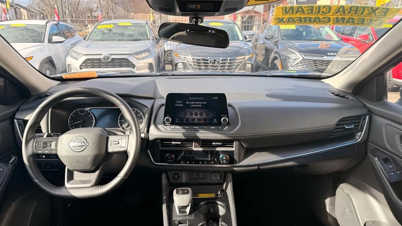 Nissan Rogue SV AWD 2025