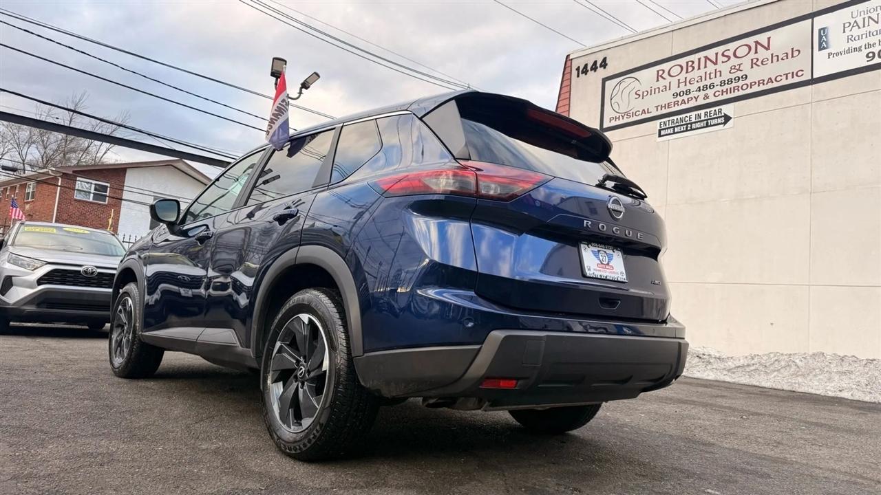Nissan Rogue SV AWD 2025