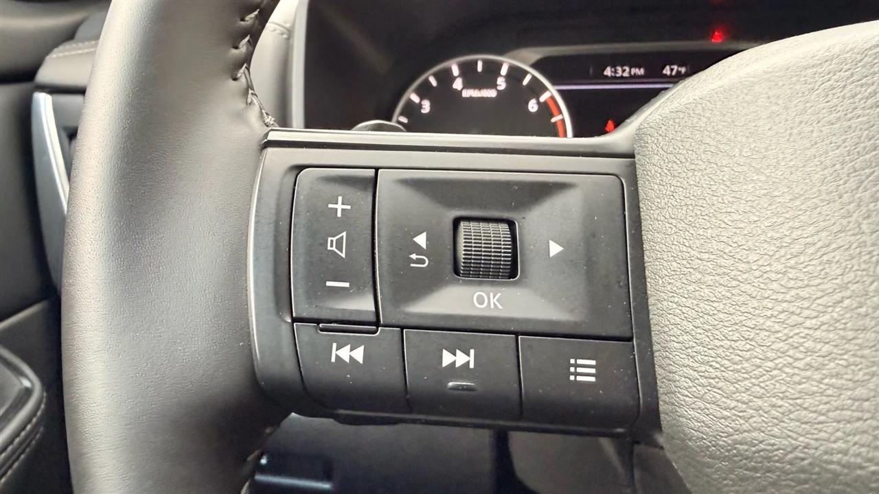 Nissan Rogue SV AWD 2025