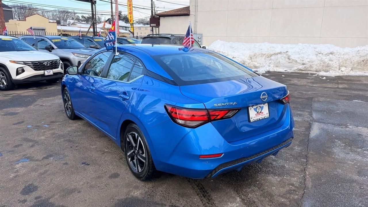 Nissan Sentra SV 2025