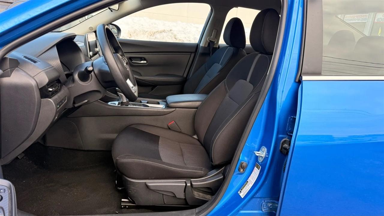 Nissan Sentra SV 2025