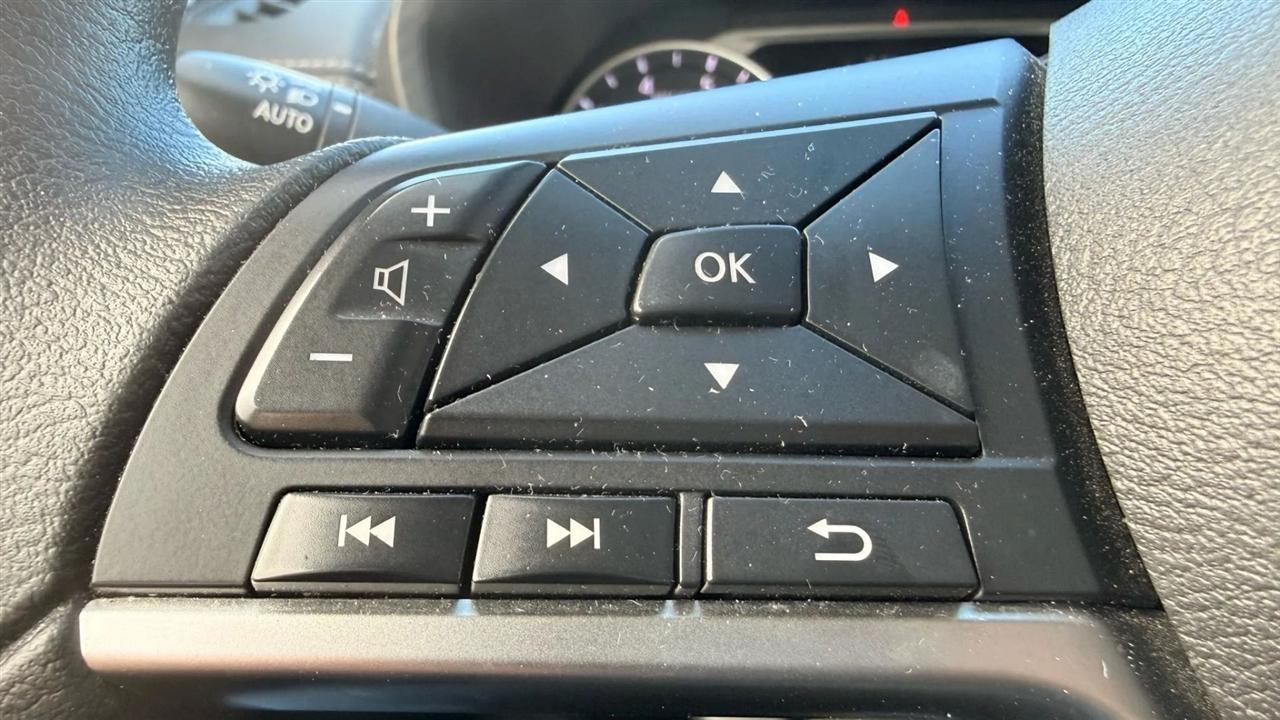 Nissan Sentra SV 2025