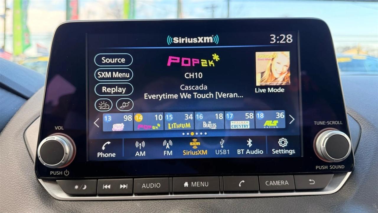 Nissan Sentra SV 2025