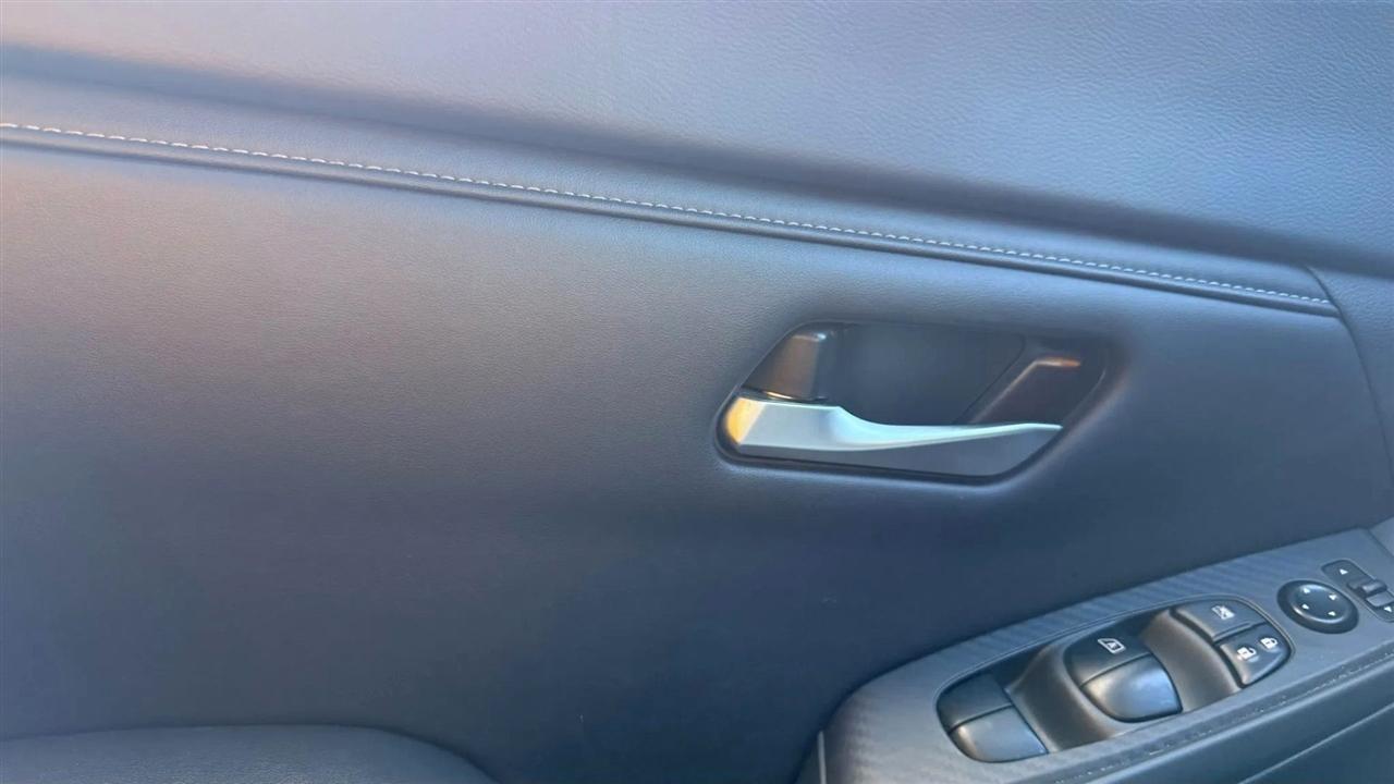 Nissan Sentra SV 2025