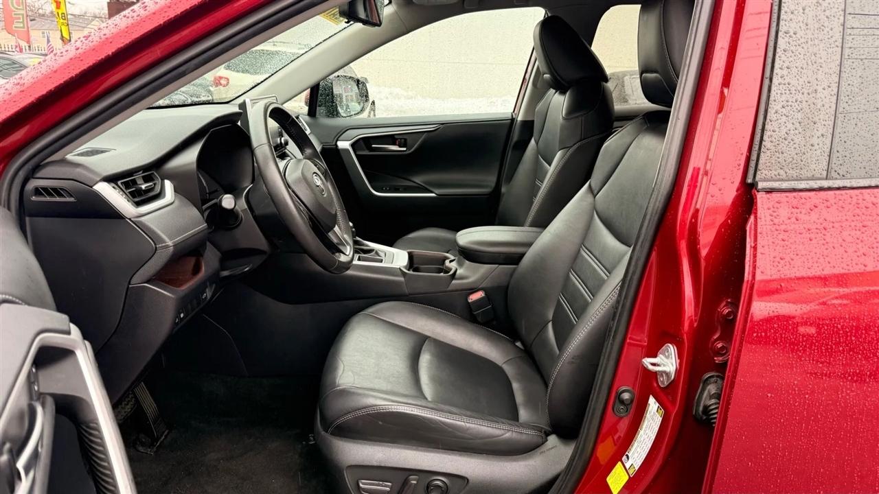 Toyota RAV4 Limited 2019
