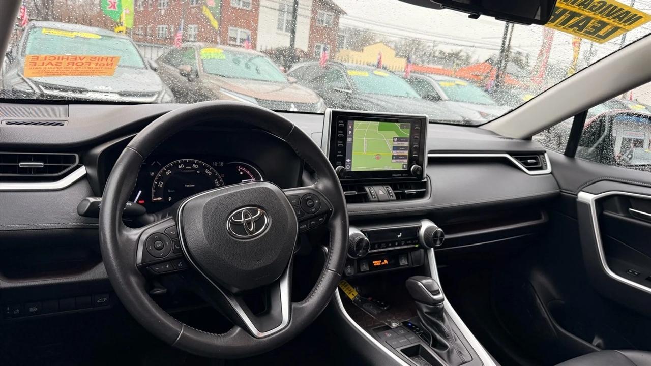 Toyota RAV4 Limited 2019