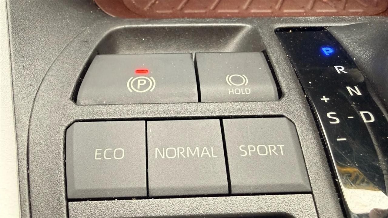 Toyota RAV4 Limited 2019