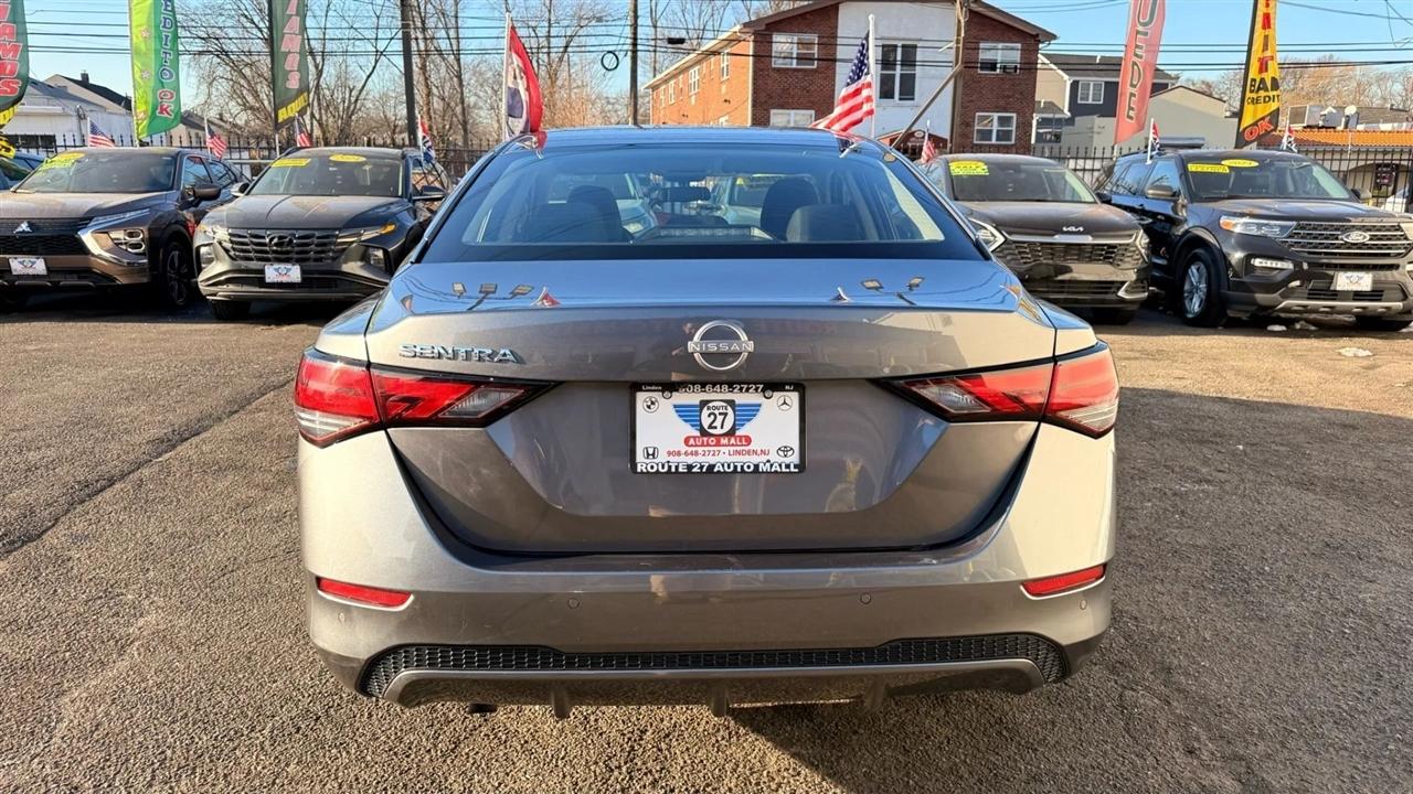 Nissan Sentra S 2025