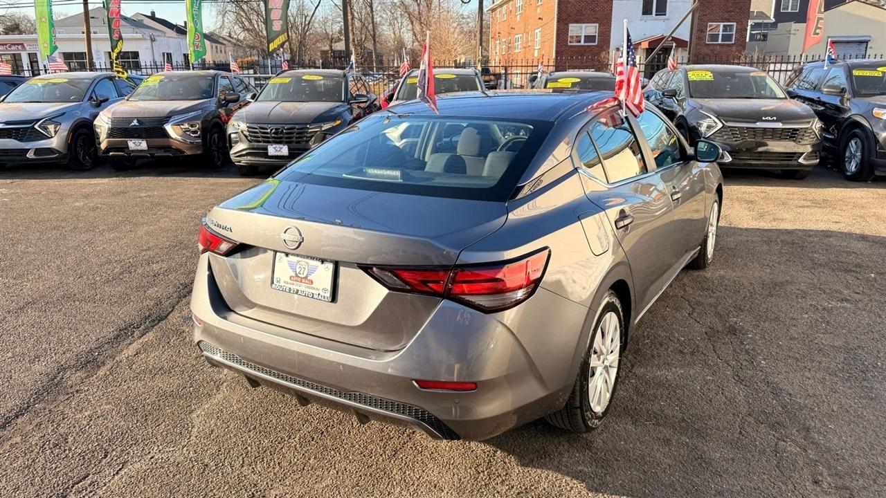 Nissan Sentra S 2025